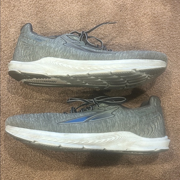 Altra Torin Athletic Shoes - Picture 4 of 10